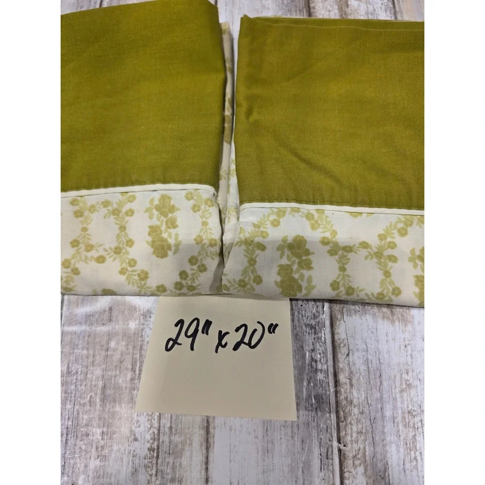 2- Vintage Cannon Royal Family Olive Green Floral Floral Pillowcase Standard